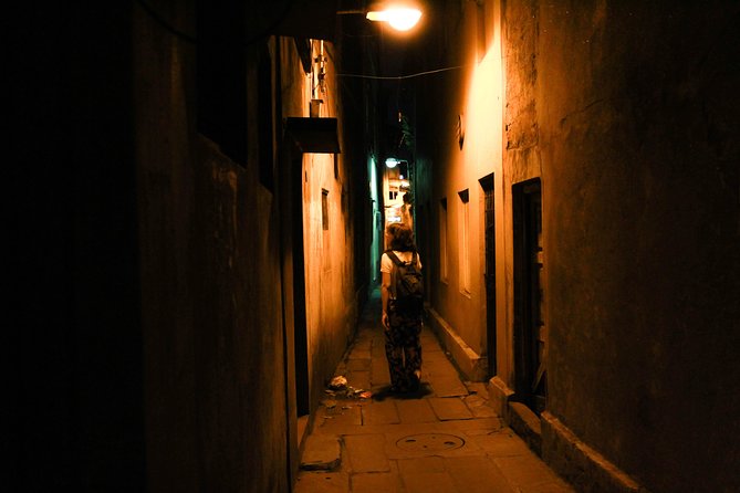 Alleyway Food Tour - Why Kolkata By-Lanes make this a food walk, not a food stop