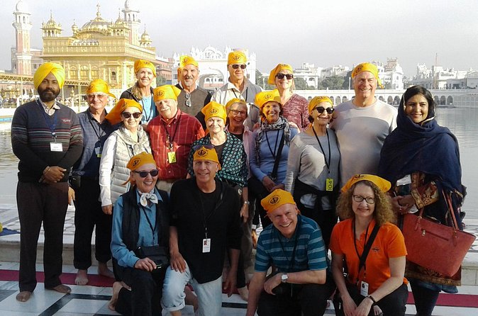 Amritsar 1 Day Guided Tour-Golden Temple, Jalliawala Bagh, Wagah - Pickup, vehicle comfort, and group setup