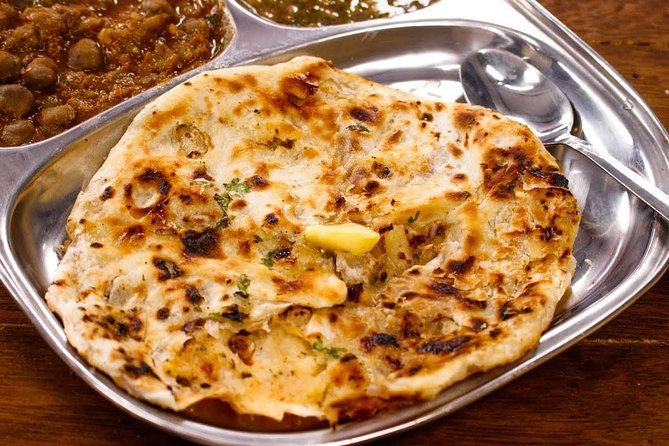 Amritsar Food Crawl - How the 4 Hours Usually Unfold on the Street