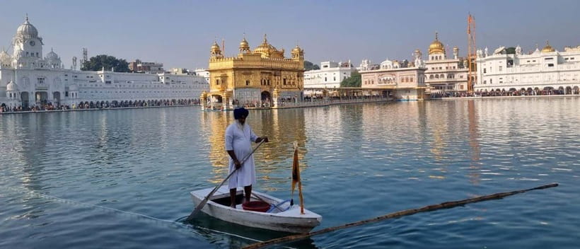 Amritsar: Golden Temple and Jallianwala Bagh Guided Tour - Getting ready for Sri Harimandir Sahib, the entry rules that matter