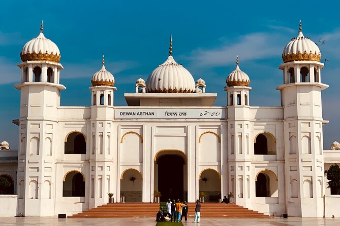 Amritsar Tour with A SIKH (Full Day All Inclusive) - A Sikh guide changes how you read Amritsar