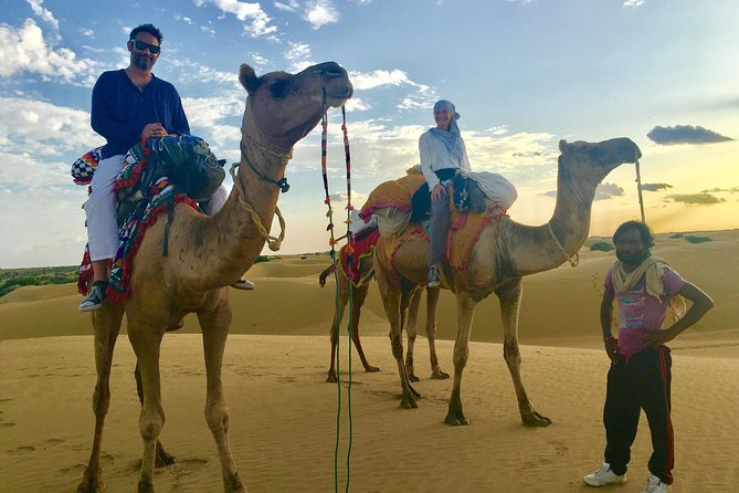 An Overnight Non-touristic Camel Safari (2PM to 11:30 AM Next Day) - The Timing Game: 2 PM Pickup, a Drive, and Khaba Fort En Route