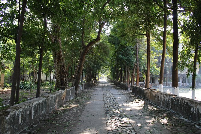 Ashram Tour By Walk in Rishikesh (Private Tour) - Meeting point near Ram Jhula, and how to get there without stress