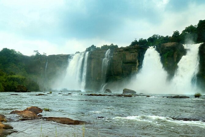 Athirappilly & Vazhachal Waterfalls Private Day Tour from Kochi - Pickup at 9:30 am, and how the timing really feels