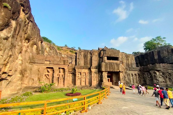 Aurangabad Ellora Caves sightseeing - Day Tour - Daulatabad Fort in 2 Hours: Medieval Defense, Tunnels, and That Hard-to-Find Magic