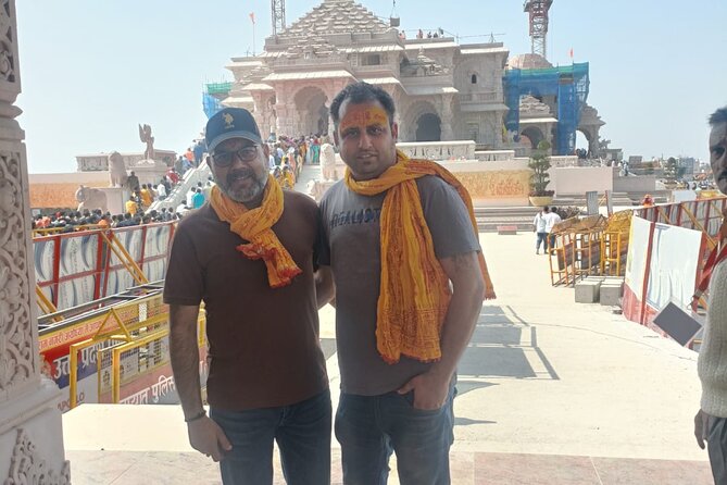 Ayodhya tour in 3 days - Ram Ki Paidi and Swarg Dwar: the two ghats that set the mood