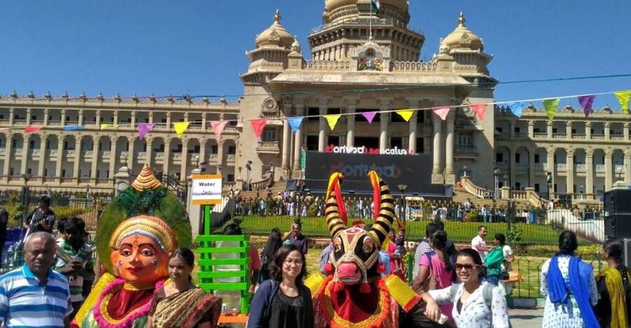 Bangalore: Full-Day Private City Tour with Lunch - Morning pickup and the easy 8-hour rhythm