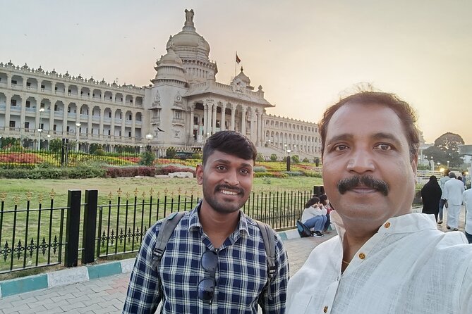 Bangalore Heritage and Cultural Walking Tour - Venkatappa Art Gallery and the Department of Archaeology and Museums