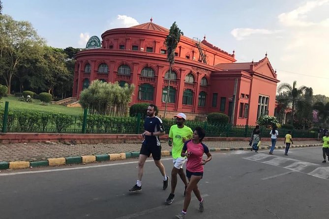 Bangalore Running Tour with Breakfast - Meeting at Lalbagh and the 6 a.m. rhythm check