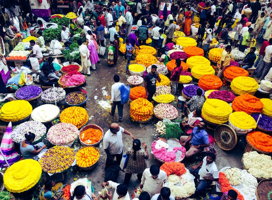 Bangalore: Walking Tour of Fort, Palaces, and Market - Fort Ruins and the Story of Bengaluru’s Earlier Power