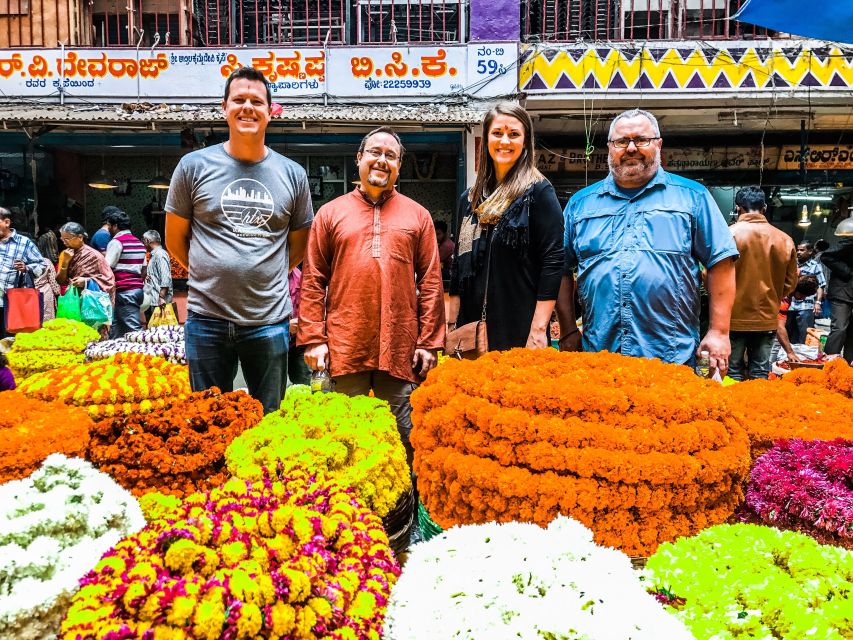 Bangalore: Walking Tour of Fort, Palaces, and Market - Summer Palace of Tipu Sultan, Outside Views and Key Details to Notice
