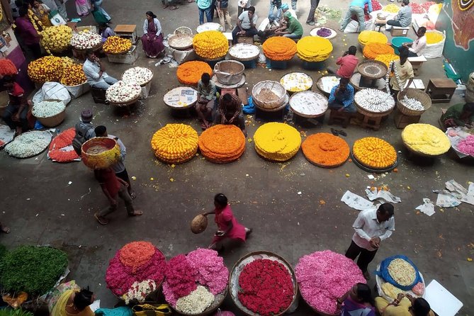 Bengaluru Pete City Market Half-Day Walking Tour - The walking pace, timing, and how to plan your morning
