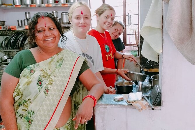 Best cooking class with family in Jaipur - Activity in jaipur - The Dishes You May Cook: Dal, Paneer, and Chapati