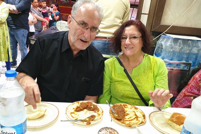 BEST Mumbai's Street Food-Evening Tour - Chowpatty Beach first: Bhel-Puri and Pani-Puri