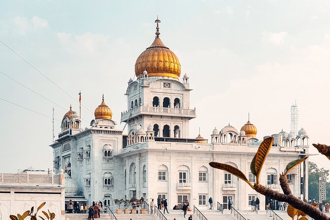 Best of 8 hrs Private old & New Delhi City Tour - Jama Masjid: the big courtyard moment (and ticket timing)