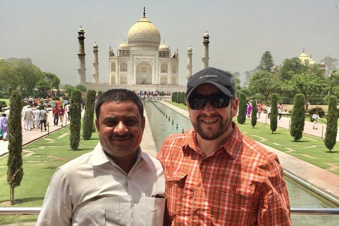 Best of Old Delhi & New Delhi City Tour in 8 Hours - By Car - Jama Masjid lunch stop that balances sightseeing and calories