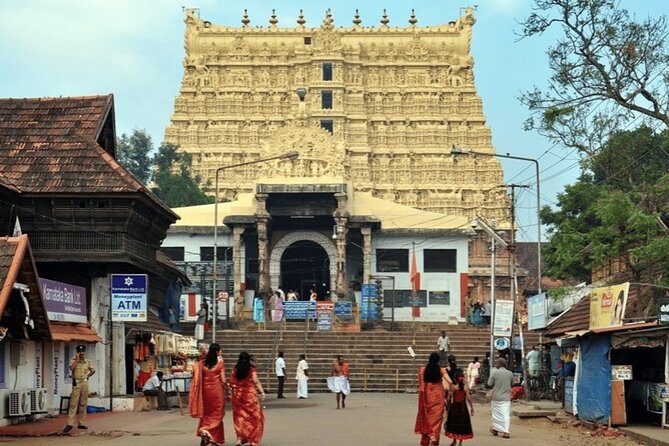 Best of the Trivandrum (Guided Half Day City Tour by Car) - Napier Museum and Sri Chitra Art Gallery: arts and artifacts, no guesswork