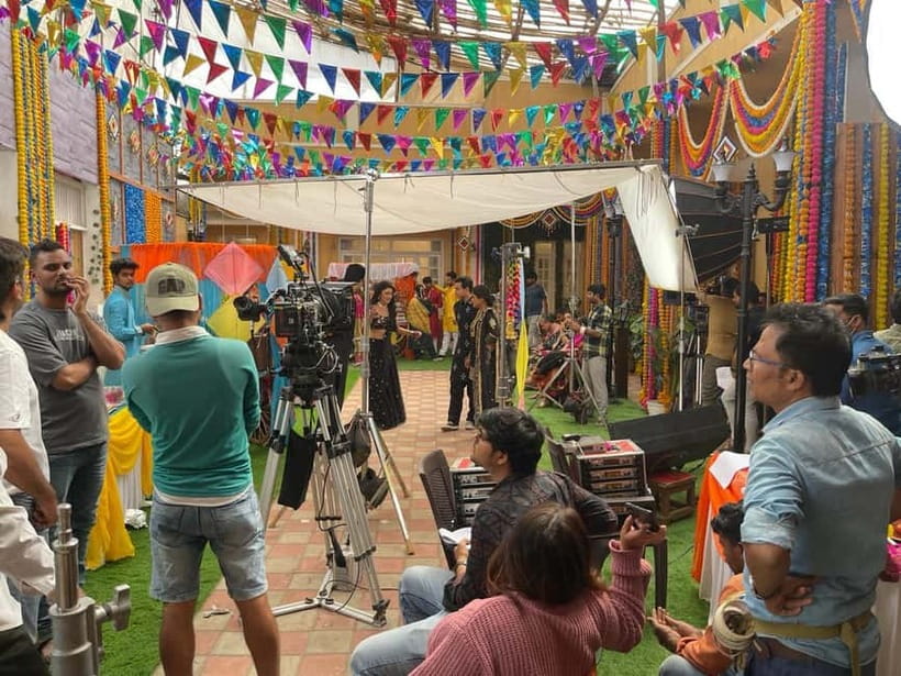 Bollywood Sightseeing and Celebrity Home Tour by Private Car - A Bollywood studio day, built for real viewing and real doing