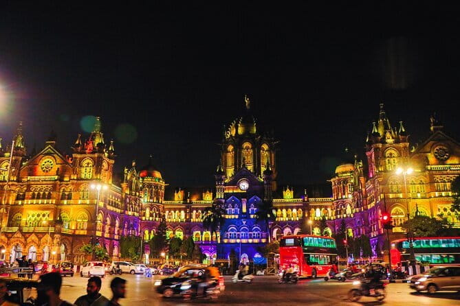 Bollywood Sightseeing and Celebrity Homes Tour by Private Car - Should You Book This Bollywood Celebrity Homes Tour?