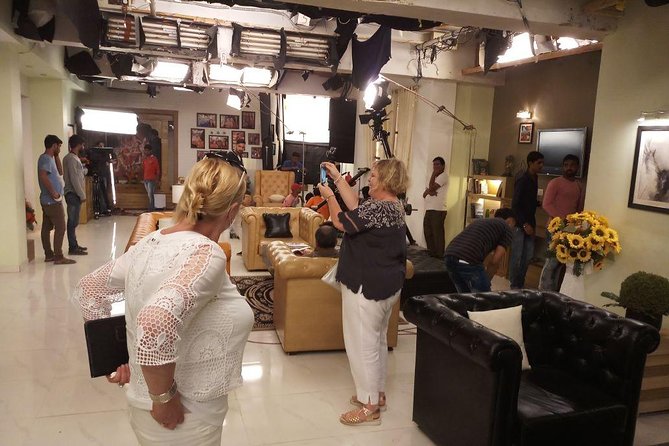 Bollywood Tour with Original founder - How a Private Bollywood Day Works in Mumbai
