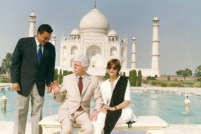 Book Govt Approved Guide for Taj Mahal & Agra fort - When to Add Transportation and Who Should Book