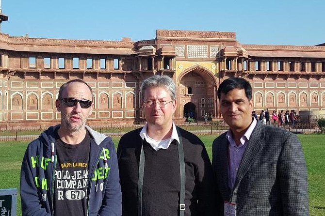 Book Govt Approved Guide for Taj Mahal & Agra fort - Taj Mahal, the Shah Jahan and Mumtaj Mahal Story, Plus Photo-Friendly Stops