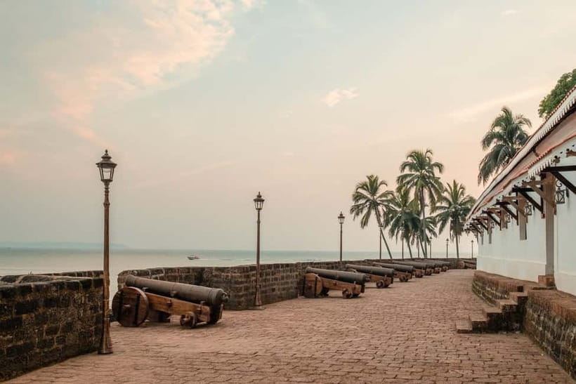 Candolim: Heritage Walk of Fort Aguada Port and Jail Complex - How the one-hour loop flows, stop by stop