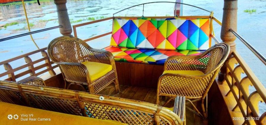Cochin : Alleppey/Alappuzha Backwater Canoe (Shikara) Cruise - Cochin to Aleppey: The AC Transfer That Makes It Easy