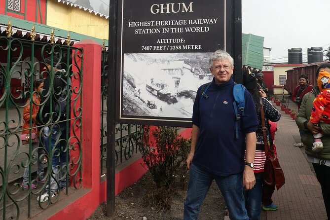 Colonial Heritage Walking Tour in Darjeeling - What You’re Really Signing Up For: Colonial Darjeeling Meets Local Faith