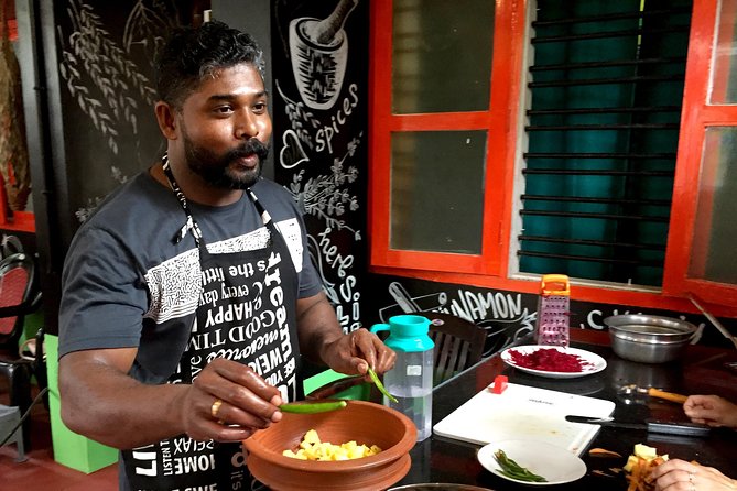 Cooking classes @ Aryavilla heritage, Varkala - Chef Suresh and the pace of a 2-hour lunch class