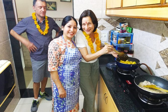 Cooking Demo + Lunch/Dinner and interaction with an Indian family @ Chez Anjali - Key Highlights Worth Noting