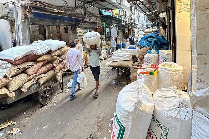 Customized Half Day and Full Day Delhi Shopping, Street Food Tour - Pasar Chandni Chowk: sweets, sarees with chikan and zari, and food culture you can’t ignore
