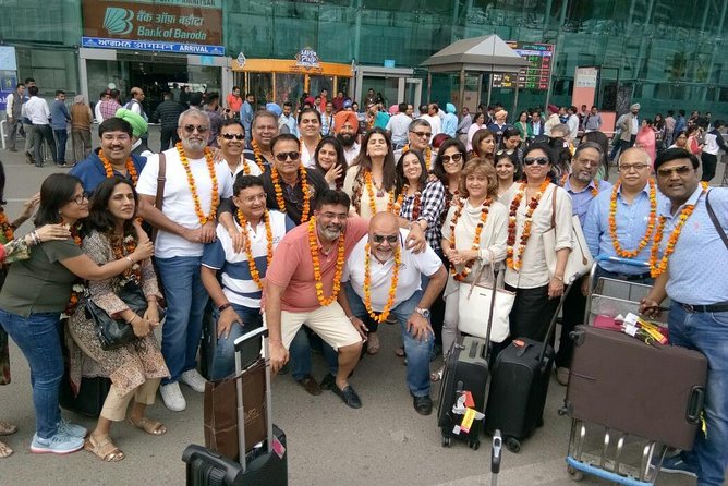 Day Trip Amritsar with Wagah Border Ceremony - Transport, pickup at 9:00, and a car that actually works