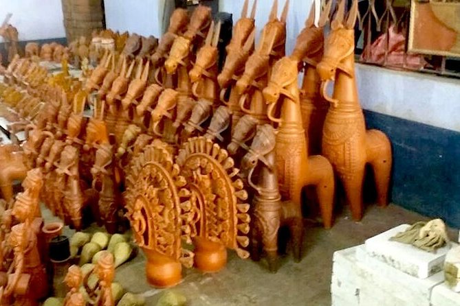 Day trip from Kolkata to Bishnupur for Terracotta Temples and Silk - Stepping Into the Malla Kingdom Through Terracotta Temples