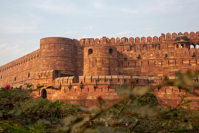 Day Trip to Taj Mahal and Agra from Chennai with Both Side Commercial Flights - Guide and Driver Quality: When It Clicks, the Day Feels Easier