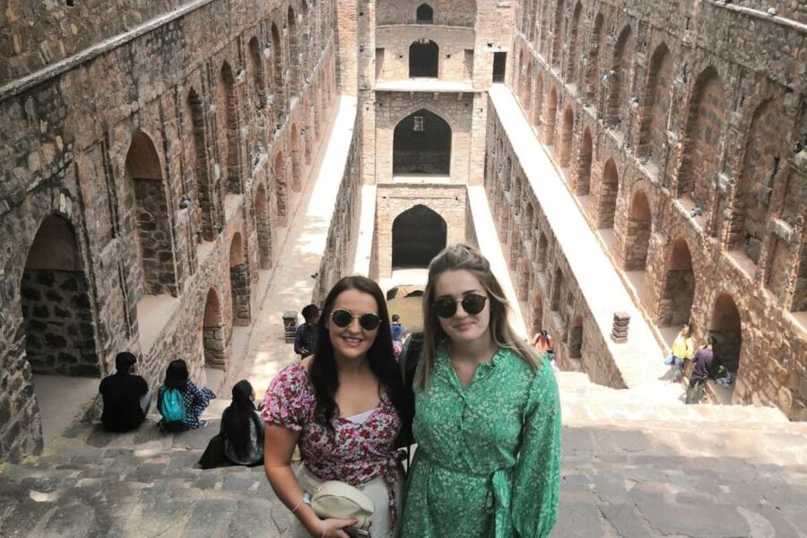 Delhi: 2-Day Delhi & Taj Mahal Tour by Car - Private Delhi to Agra by car, built for short stays