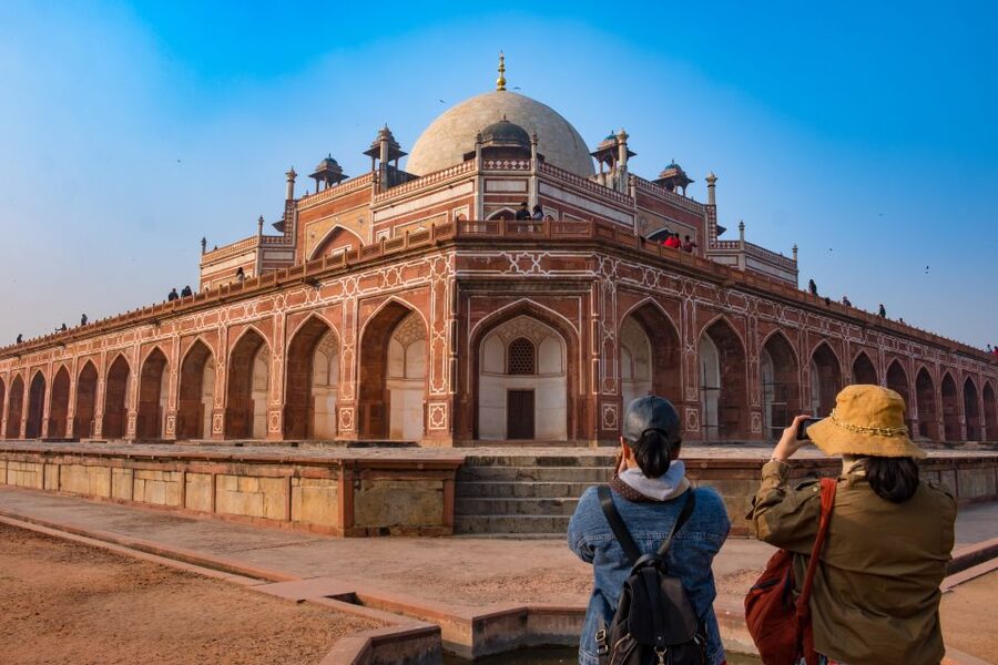 Delhi: 2-Day Delhi & Taj Mahal Tour by Car - Price and value: what $390 per person actually covers