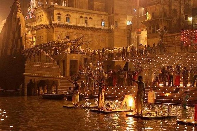 Delhi Agra Jaipur & Varanasi Tour – Taj Mahal & Ganga Aarti - Delhi first: Red Fort, Jama Masjid, Qutub Minar, and a solid orientation day
