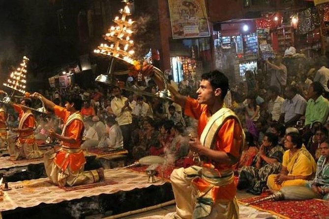 Delhi Agra Jaipur & Varanasi Tour – Taj Mahal & Ganga Aarti - The train back to Delhi and the final Mughal-modern mix on day seven