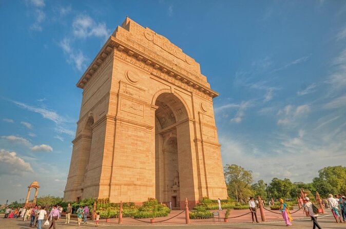 Delhi All Inclusive Half day City Tour With Guide - Key highlights you’ll feel right away