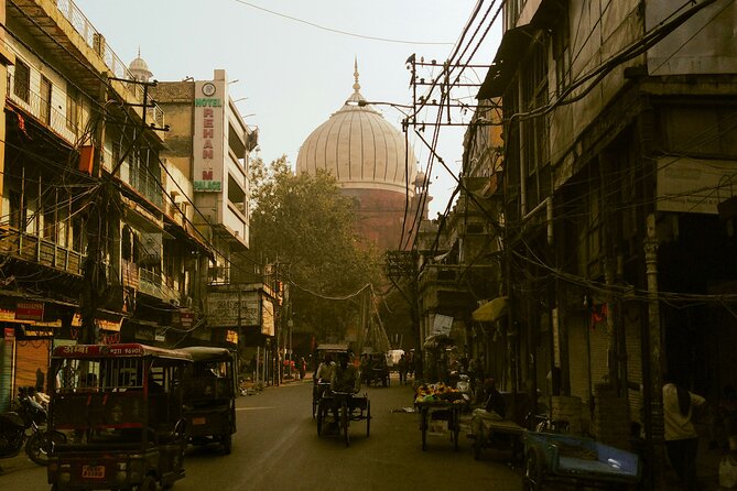 Delhi : Customized Half or Full Day Delhi Shopping Tour - Dilli Haat Craft Cottage Industries: Handicrafts With Cultural Energy