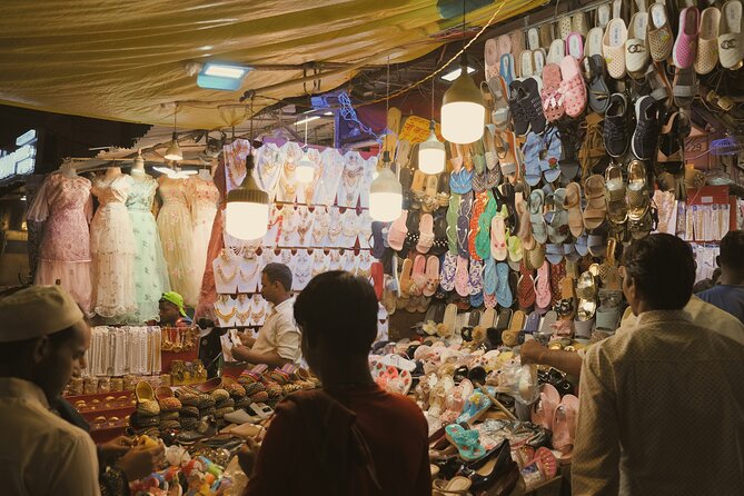 Delhi : Customized Half or Full Day Delhi Shopping Tour - Pickup, A/C Comfort, and the Tuk-Tuk That Actually Helps