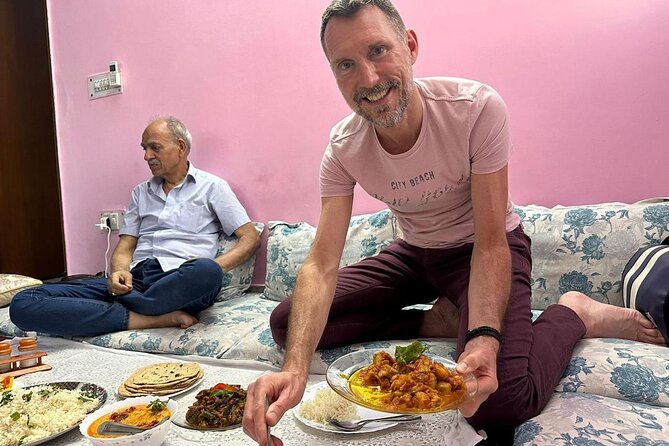 Delhi Kabul Cooking Class - Entering the Faramarz family kitchen, private and personal