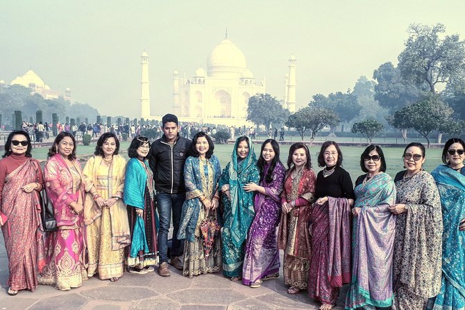 Delhi Local tour with Taj Mahal, 2 Days Tour (All inclusive) - Chandni Chowk By Rickshaw: Shopping Spices, Jewelry, And Crafts