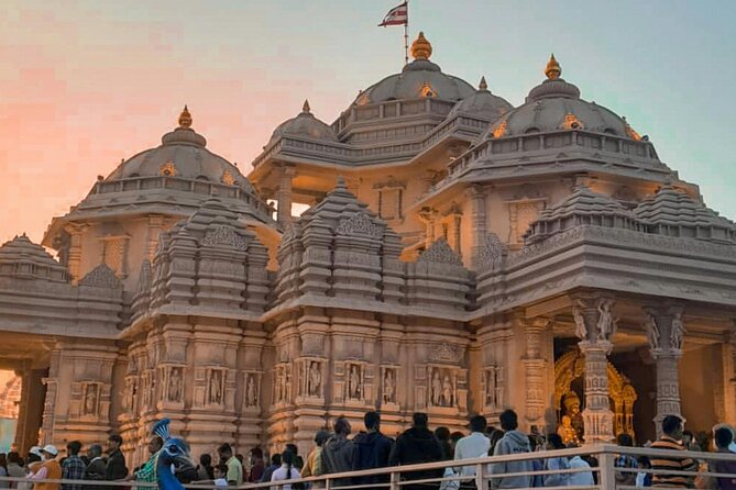Delhi: Old & New Delhi Full or Half Day Tour - Private format with pickup, why it matters more than it sounds