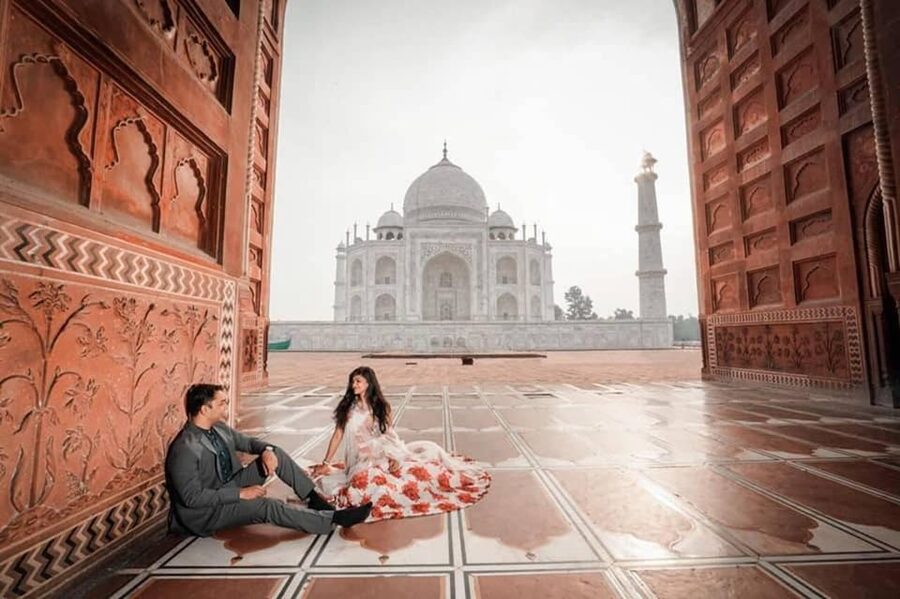 Delhi: Sunrise Taj Mahal & Elephant SOS Tour with Transfers - Taj Mahal sunrise with skip-the-line entry and guided time