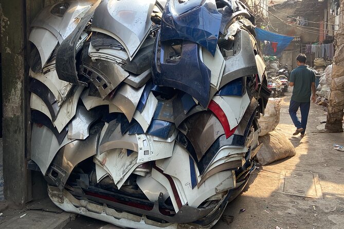Dharavi Slum tour in Mumbai by local resident - What the guide adds: friendly explanations and a practical flow