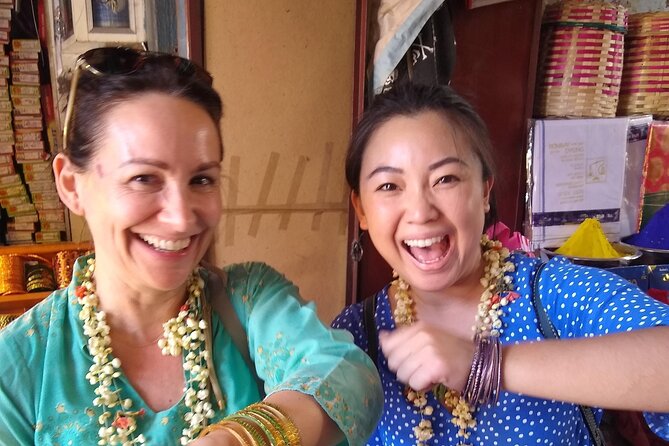Discover Bangalore Through the Ages — Guided Tour with Lunch - MTR lunch: traditional South Indian food in a legendary spot