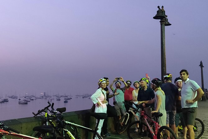Early Morning Old Mumbai Private Cycle Tour With Breakfast - Prince of Wales Museum area: art precincts and wartime purpose