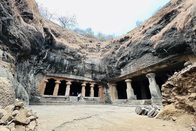 Elephanta Caves Exploration: Guided Tour with Ferry Experience - The ferry experience over the Arabian Sea: beautiful views and crowd reality